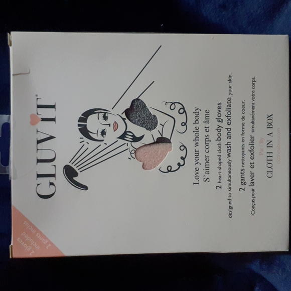 Gluv It by Cloth In a Box - 2 Body Gloves - Picture 1 of 3